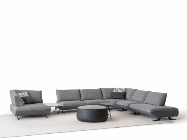 Symba Hoeksalon-Design sofa-Grijze hoeksofa-Strakke zetel-Zwarte poten-Interieurwinkel-MEubelwinkel